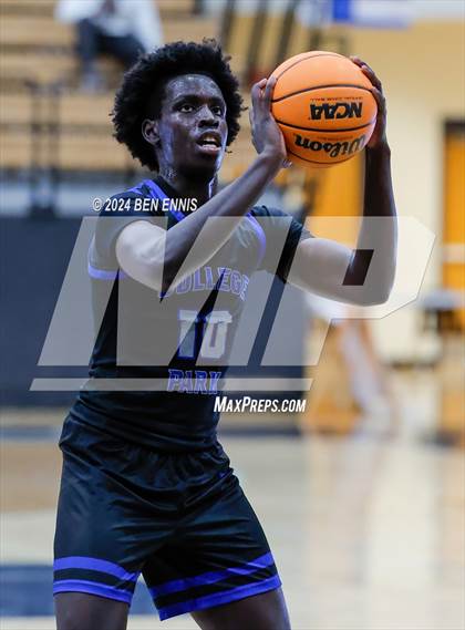 Thumbnail 1 in North Clayton vs. Marietta (Lemon Street Classic) photogallery.