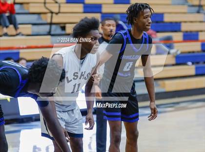 Thumbnail 2 in North Clayton vs. Marietta (Lemon Street Classic) photogallery.