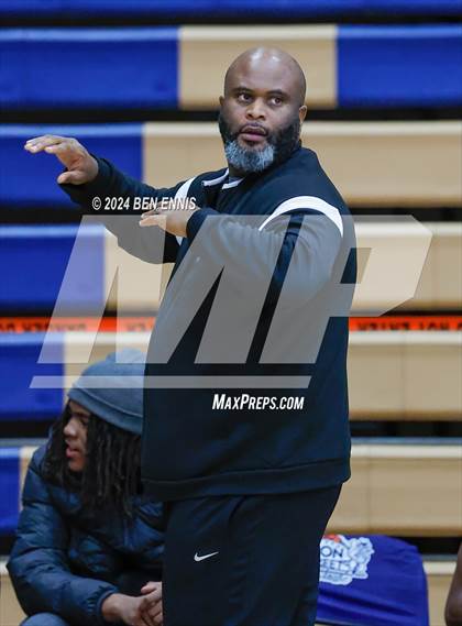 Thumbnail 1 in North Clayton vs. Marietta (Lemon Street Classic) photogallery.