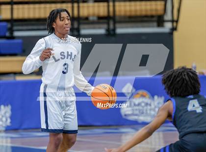 Thumbnail 1 in North Clayton vs. Marietta (Lemon Street Classic) photogallery.