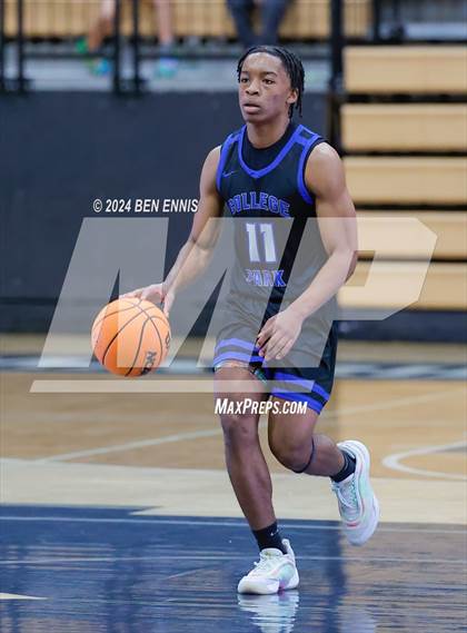 Thumbnail 2 in North Clayton vs. Marietta (Lemon Street Classic) photogallery.