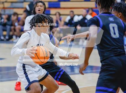 Thumbnail 2 in North Clayton vs. Marietta (Lemon Street Classic) photogallery.