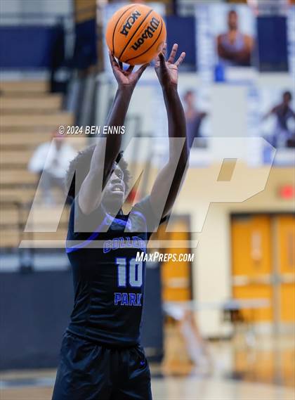 Thumbnail 3 in North Clayton vs. Marietta (Lemon Street Classic) photogallery.