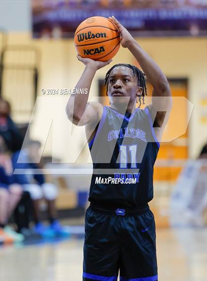 Thumbnail 1 in North Clayton vs. Marietta (Lemon Street Classic) photogallery.