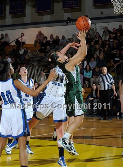 Thumbnail 2 in Harborfields vs. Elwood-Glenn (Suffolk Class A Final) photogallery.