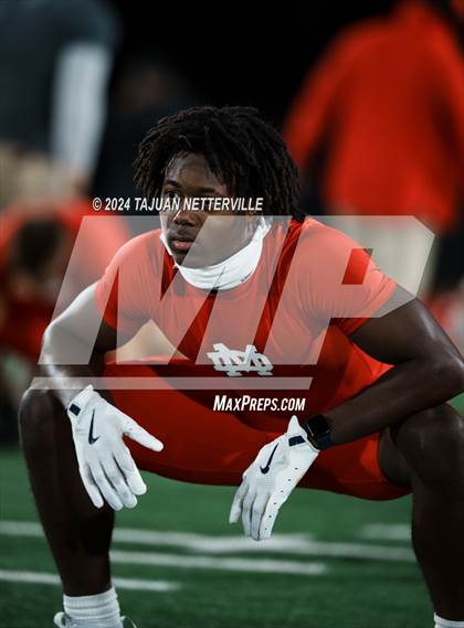 Thumbnail 2 in De La Salle @ Mater Dei (CIF Open Division State Championship) photogallery.