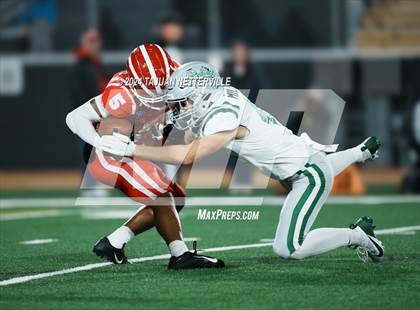 Thumbnail 3 in De La Salle @ Mater Dei (CIF Open Division State Championship) photogallery.