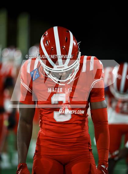 Thumbnail 1 in De La Salle @ Mater Dei (CIF Open Division State Championship) photogallery.