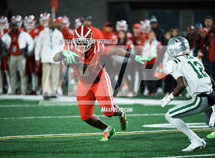 Thumbnail 1 in De La Salle @ Mater Dei (CIF Open Division State Championship) photogallery.