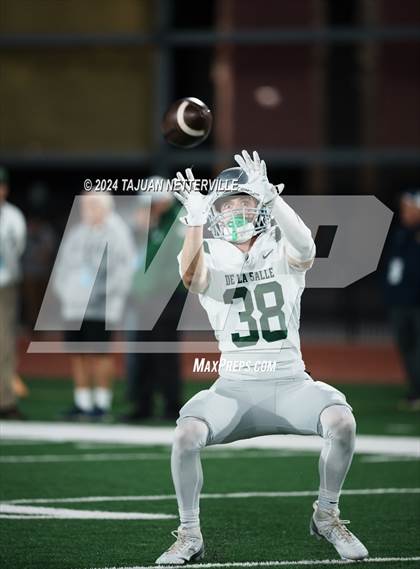 Thumbnail 2 in De La Salle @ Mater Dei (CIF Open Division State Championship) photogallery.