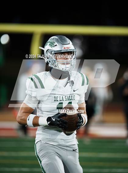Thumbnail 3 in De La Salle @ Mater Dei (CIF Open Division State Championship) photogallery.
