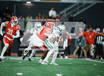 Thumbnail 1 in De La Salle @ Mater Dei (CIF Open Division State Championship) photogallery.