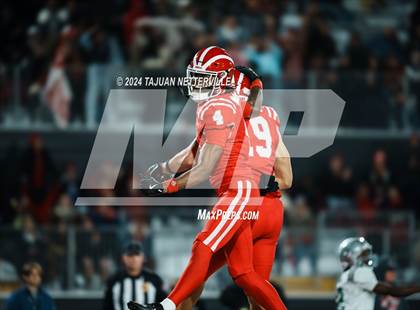Thumbnail 1 in De La Salle @ Mater Dei (CIF Open Division State Championship) photogallery.