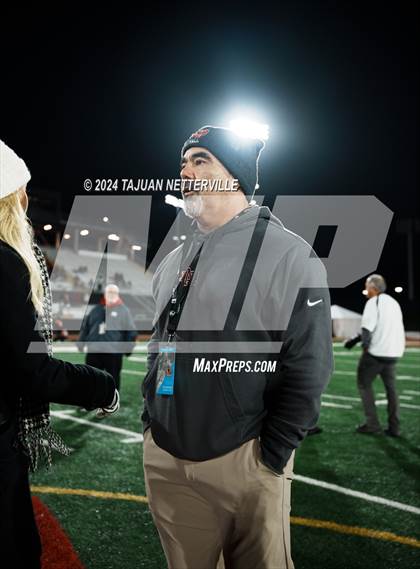 Thumbnail 3 in De La Salle @ Mater Dei (CIF Open Division State Championship) photogallery.