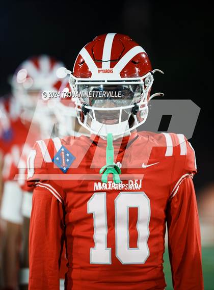 Thumbnail 3 in De La Salle @ Mater Dei (CIF Open Division State Championship) photogallery.