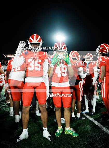 Thumbnail 3 in De La Salle @ Mater Dei (CIF Open Division State Championship) photogallery.