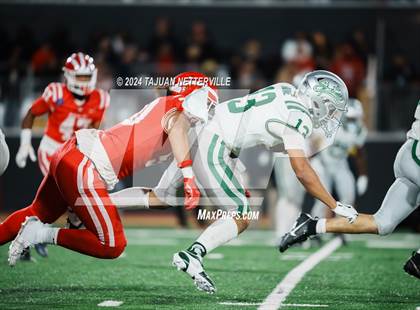 Thumbnail 3 in De La Salle @ Mater Dei (CIF Open Division State Championship) photogallery.