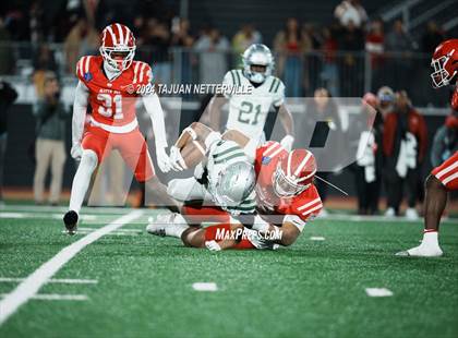 Thumbnail 2 in De La Salle @ Mater Dei (CIF Open Division State Championship) photogallery.
