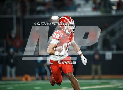 Thumbnail 3 in De La Salle @ Mater Dei (CIF Open Division State Championship) photogallery.