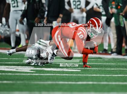Thumbnail 1 in De La Salle @ Mater Dei (CIF Open Division State Championship) photogallery.