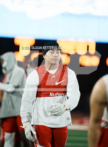 Thumbnail 1 in De La Salle @ Mater Dei (CIF Open Division State Championship) photogallery.