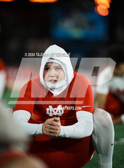 Thumbnail 1 in De La Salle @ Mater Dei (CIF Open Division State Championship) photogallery.