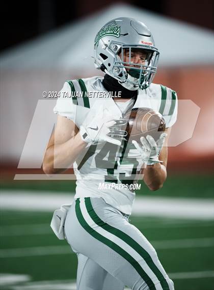 Thumbnail 1 in De La Salle @ Mater Dei (CIF Open Division State Championship) photogallery.