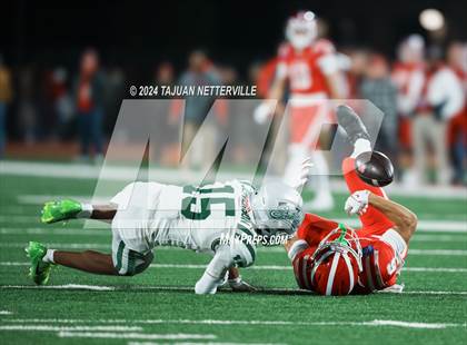 Thumbnail 2 in De La Salle @ Mater Dei (CIF Open Division State Championship) photogallery.
