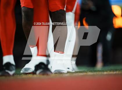 Thumbnail 3 in De La Salle @ Mater Dei (CIF Open Division State Championship) photogallery.