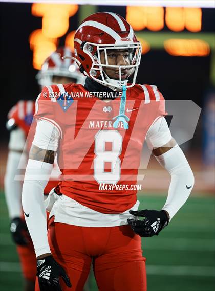 Thumbnail 1 in De La Salle @ Mater Dei (CIF Open Division State Championship) photogallery.