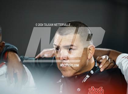 Thumbnail 3 in De La Salle @ Mater Dei (CIF Open Division State Championship) photogallery.
