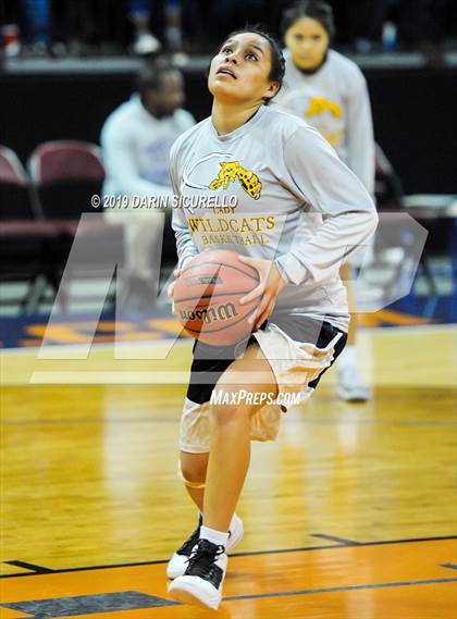 Thumbnail 1 in Chinle vs. Sabino (AIA 3A Quarterfinal) photogallery.
