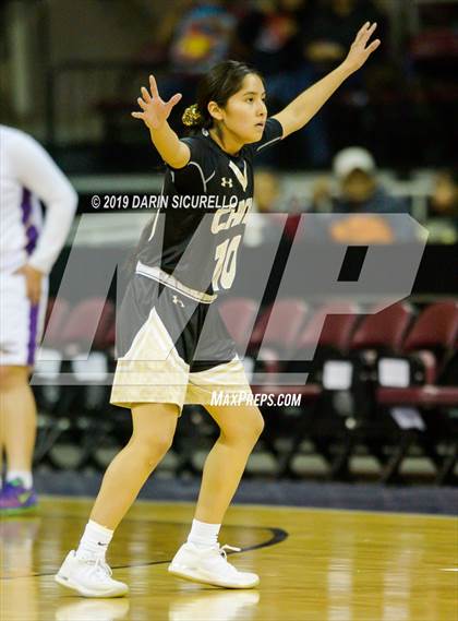Thumbnail 3 in Chinle vs. Sabino (AIA 3A Quarterfinal) photogallery.