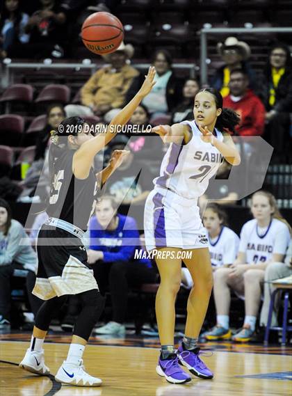 Thumbnail 1 in Chinle vs. Sabino (AIA 3A Quarterfinal) photogallery.