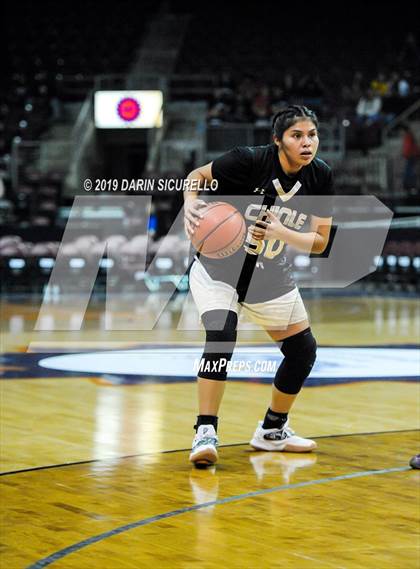Thumbnail 2 in Chinle vs. Sabino (AIA 3A Quarterfinal) photogallery.