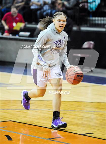 Thumbnail 2 in Chinle vs. Sabino (AIA 3A Quarterfinal) photogallery.