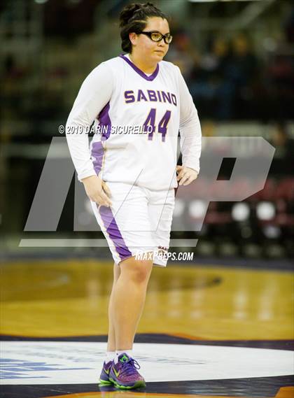 Thumbnail 3 in Chinle vs. Sabino (AIA 3A Quarterfinal) photogallery.