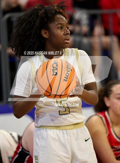 Thumbnail 3 in Grayson vs. Cherokee (GHSA 6A State Semi-Final) photogallery.