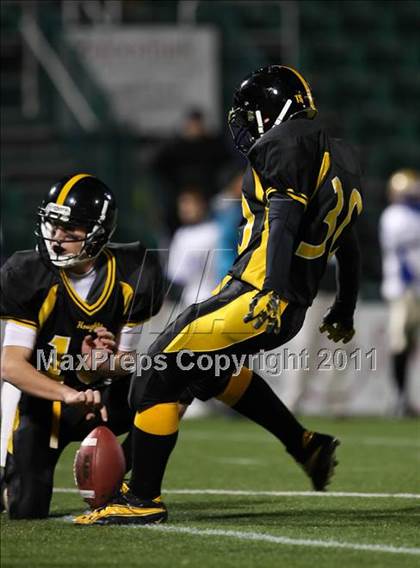 Thumbnail 1 in McQuaid Jesuit vs. Webster Schroeder (Section 5 Class AA Semifinal) photogallery.