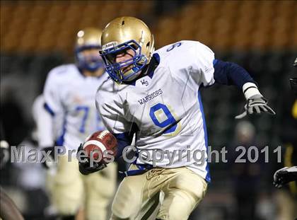 Thumbnail 2 in McQuaid Jesuit vs. Webster Schroeder (Section 5 Class AA Semifinal) photogallery.