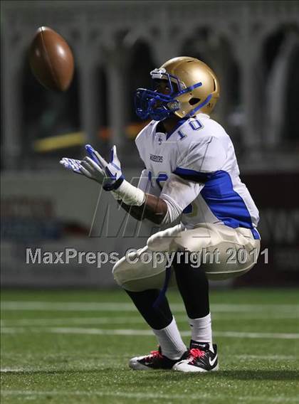 Thumbnail 2 in McQuaid Jesuit vs. Webster Schroeder (Section 5 Class AA Semifinal) photogallery.