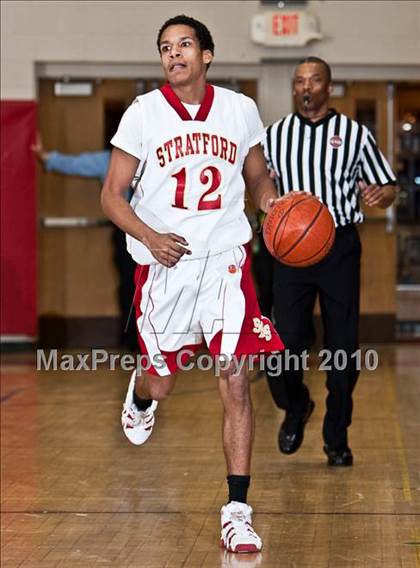 Thumbnail 2 in Stratford vs Wilbur Cross (CIAC Class L Semifinal) photogallery.