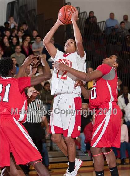 Thumbnail 2 in Stratford vs Wilbur Cross (CIAC Class L Semifinal) photogallery.