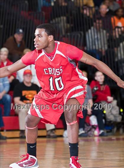 Thumbnail 1 in Stratford vs Wilbur Cross (CIAC Class L Semifinal) photogallery.