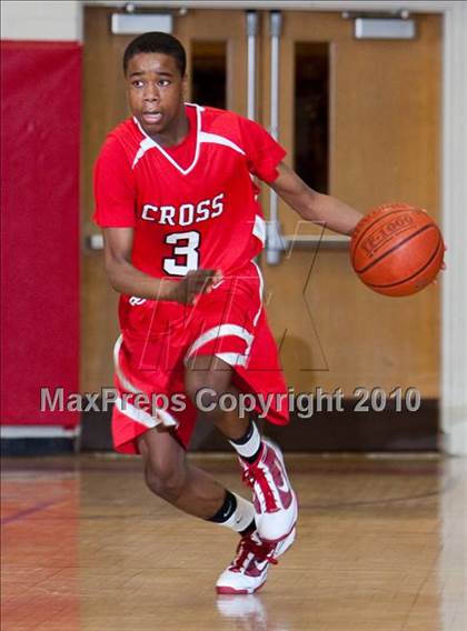 Thumbnail 3 in Stratford vs Wilbur Cross (CIAC Class L Semifinal) photogallery.