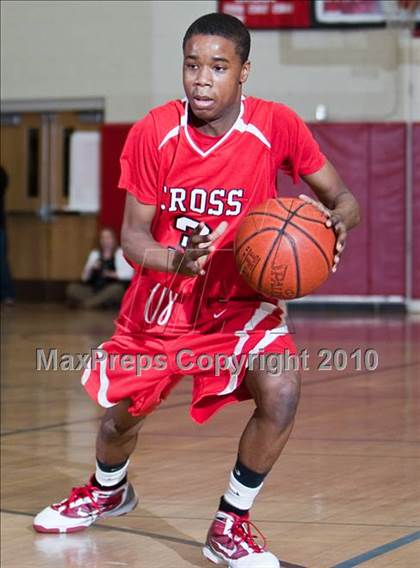 Thumbnail 3 in Stratford vs Wilbur Cross (CIAC Class L Semifinal) photogallery.