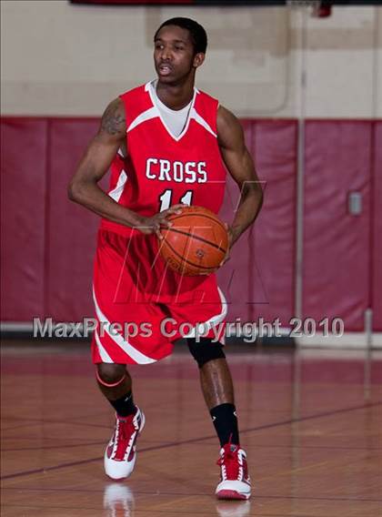 Thumbnail 2 in Stratford vs Wilbur Cross (CIAC Class L Semifinal) photogallery.