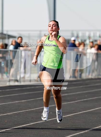 Thumbnail 1 in Green Canyon and Logan @ Ridgeline (100m Dash) photogallery.