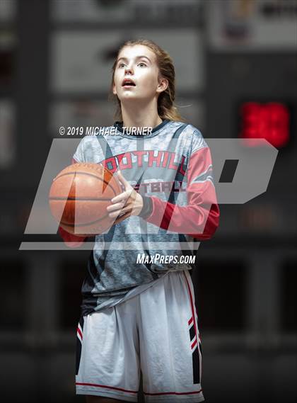 Thumbnail 1 in FR: Pleasant Valley @ Foothill photogallery.