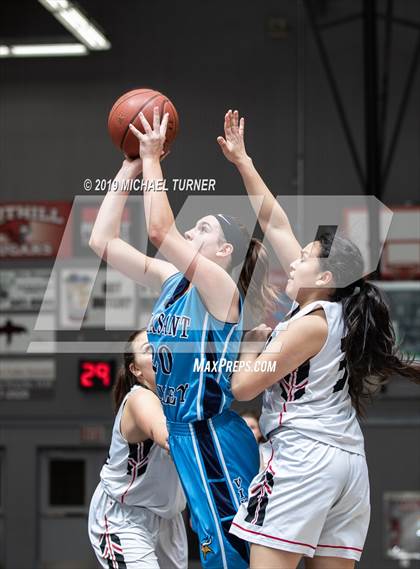 Thumbnail 1 in FR: Pleasant Valley @ Foothill photogallery.
